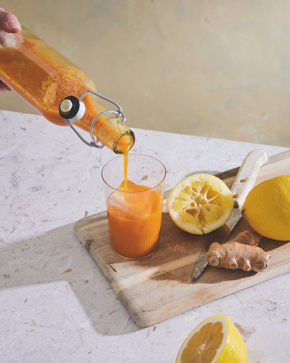 Gulljuice med Lion’s Mane, ashwagandha og gurkemeie