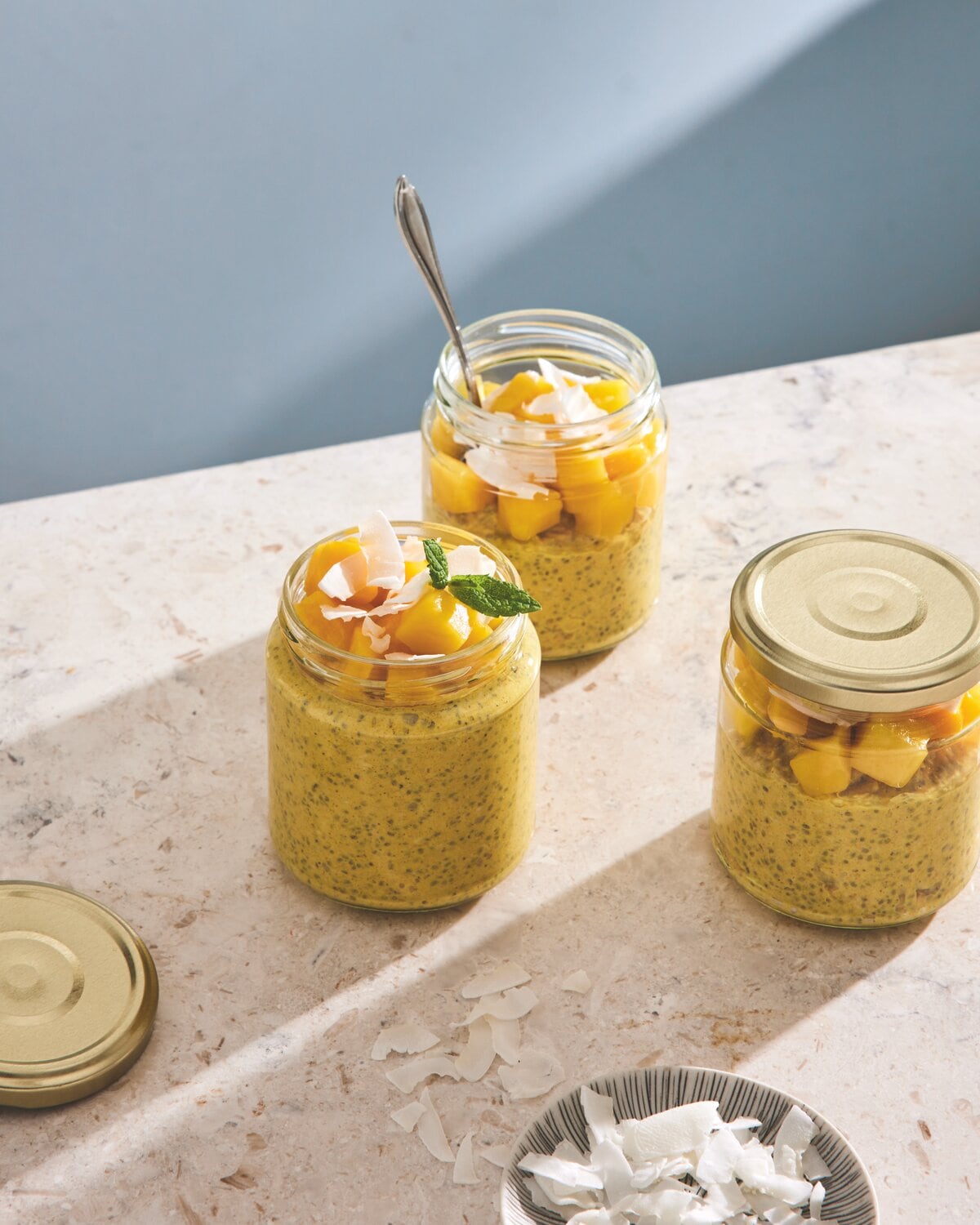 Overnight oats med protein,  kollagen, gurkemeie & mango 