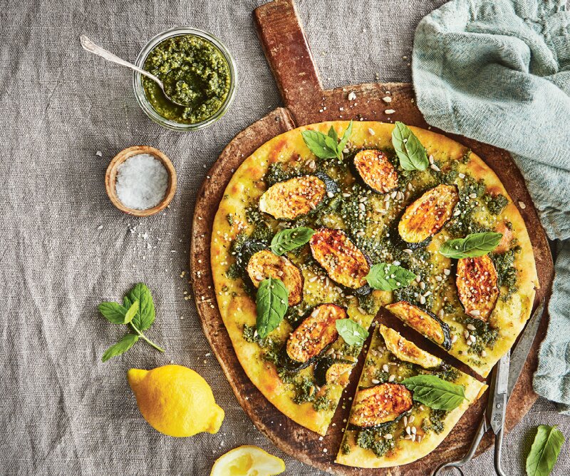 Pizza med solsikkepesto