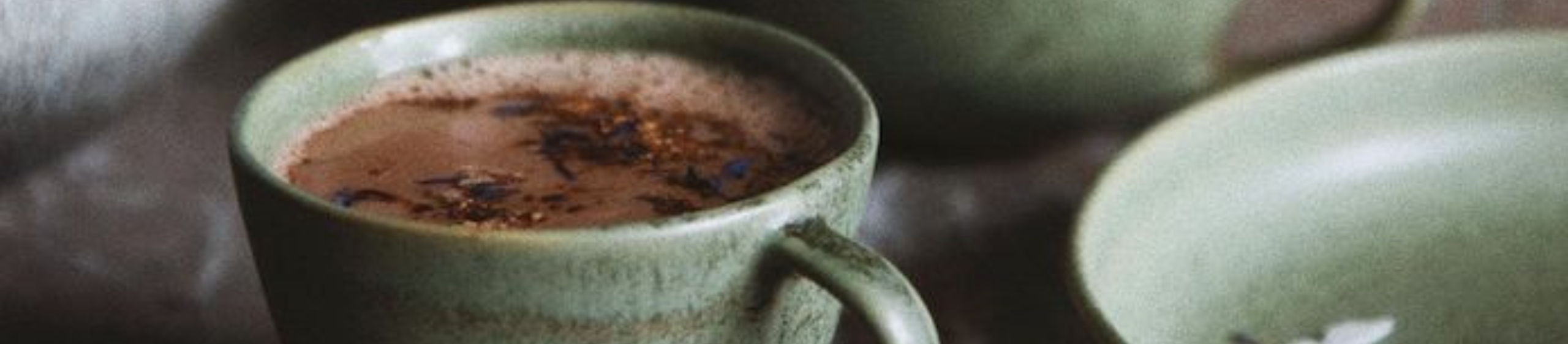 Rykende varm raw kakao fra camillapihl.no