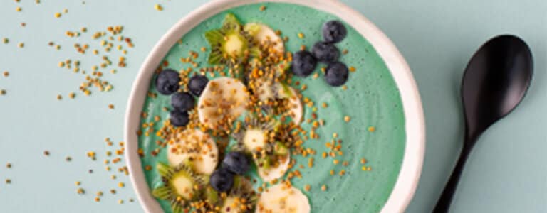 Spirulina bowl