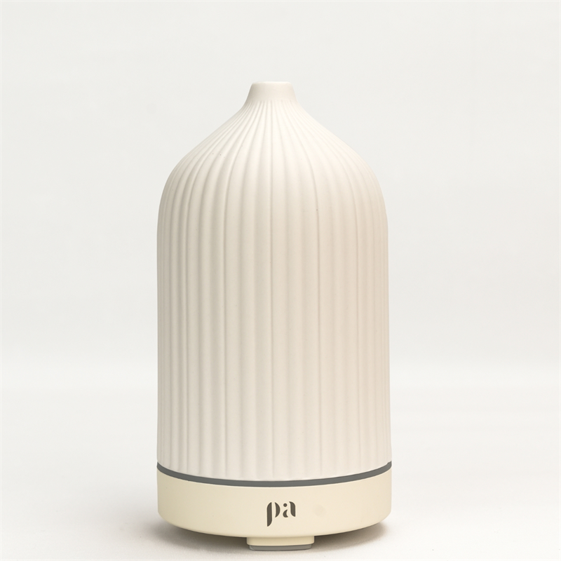 PIA | Pia Diffuser Ceramic - hvit/striper