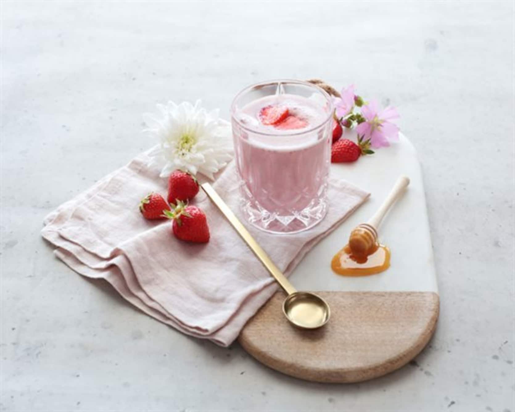 Kombuchadrink Med Ingef r Jordb r Og Mynte Life kombuchadrink-med-ingef-r-jordb-r-og-mynte-life
